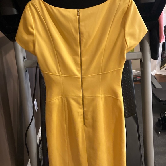 Tahari mustard color cap sleeve sheath dress - Picture 3 of 9